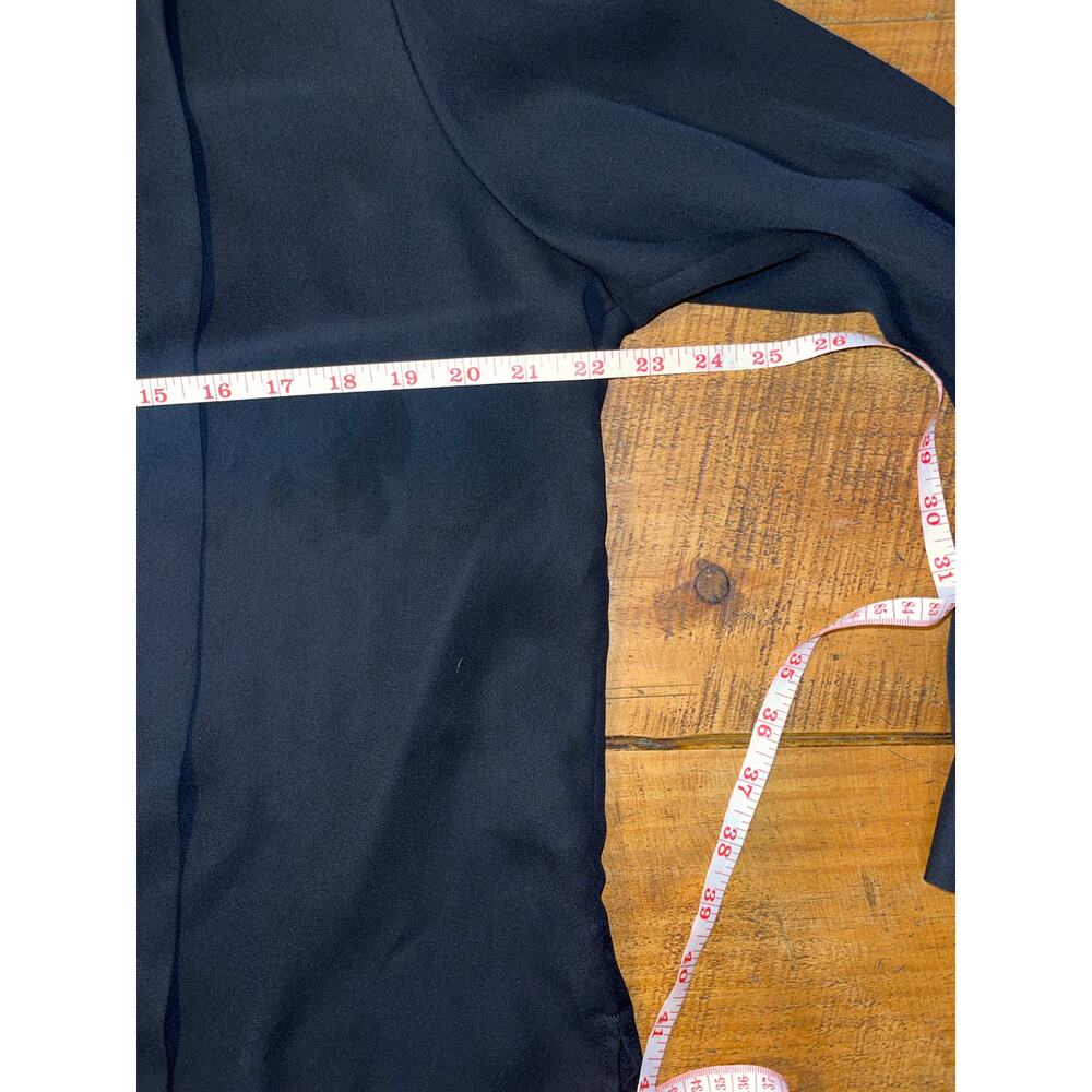 Womens Diane von Furstenberg Black Long Sleeve Soft Button Down Blouse Size 12 - Picture 7 of 7